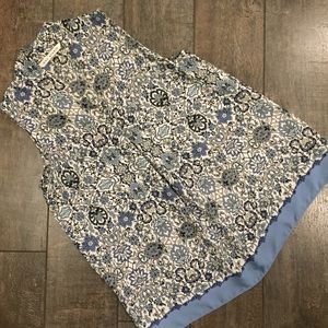 MAX STUDIO Split V-Neck Sleeveless Blouse Shell